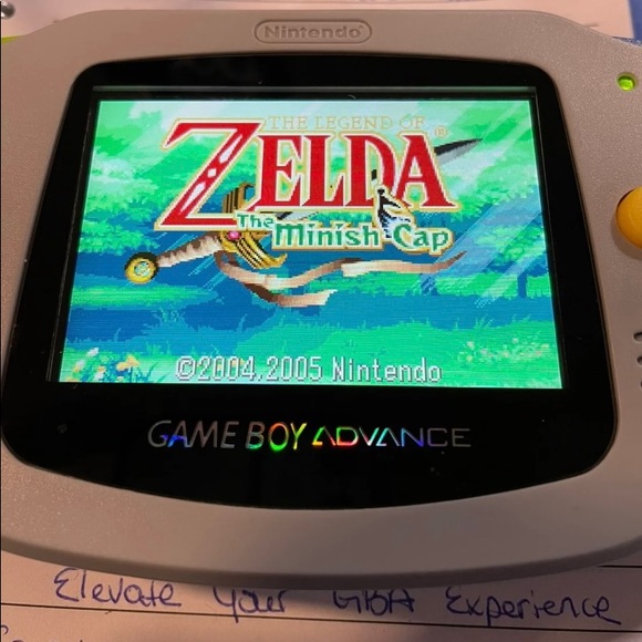 Gameboy Advance Famicom Custom LCD Mod. - Picture 5 of 10